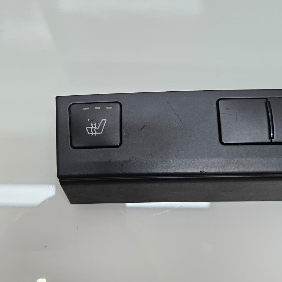 A2128202610-2010-2016 Mercedes-Benz E350 S212 Seat Heating Switch Panel