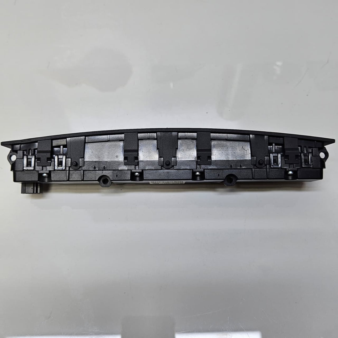A2078204110-2010-2016 Mercedes-Benz E350 C207 Switch Block