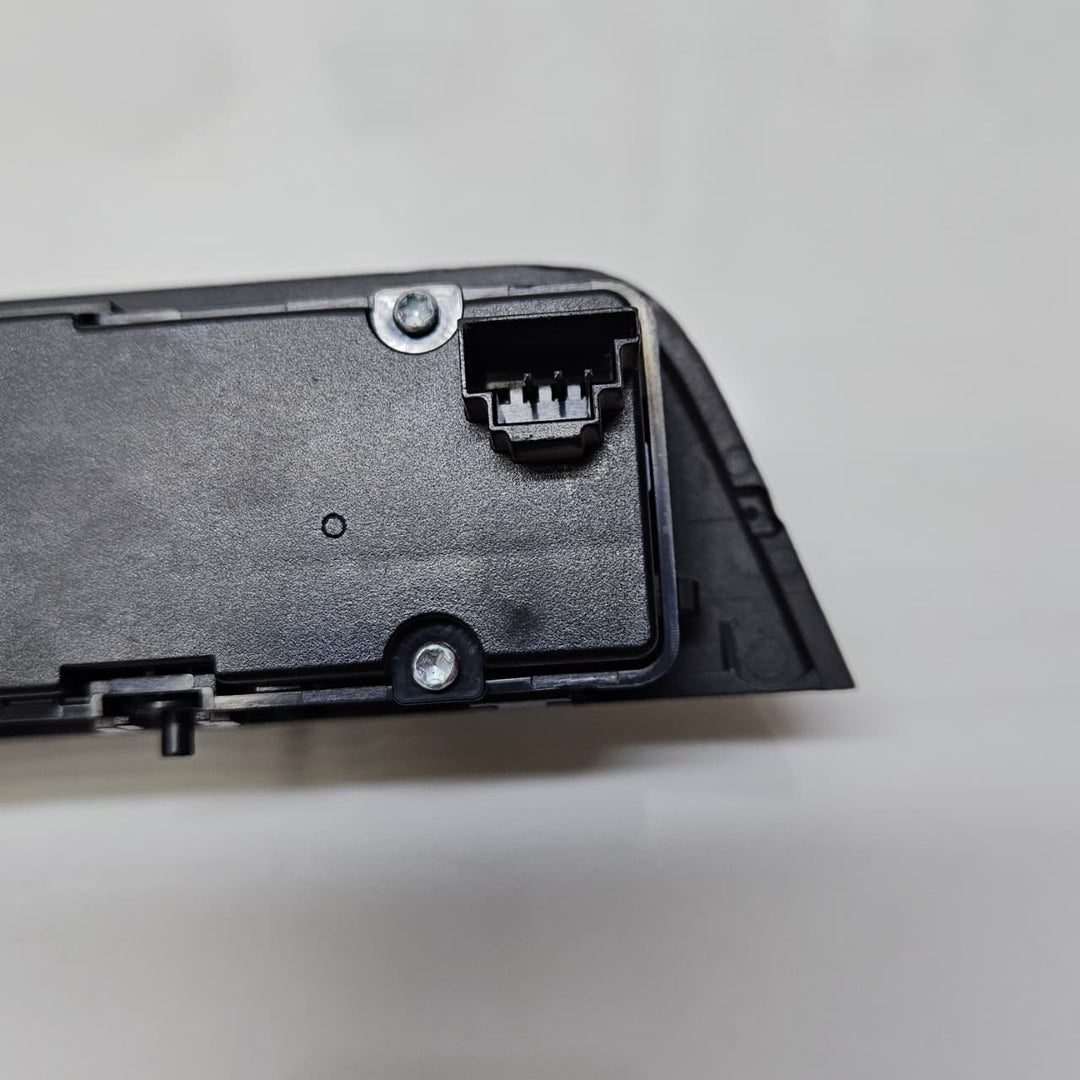A2049059601-2011-2014 Mercedes-Benz C250 Switch Block