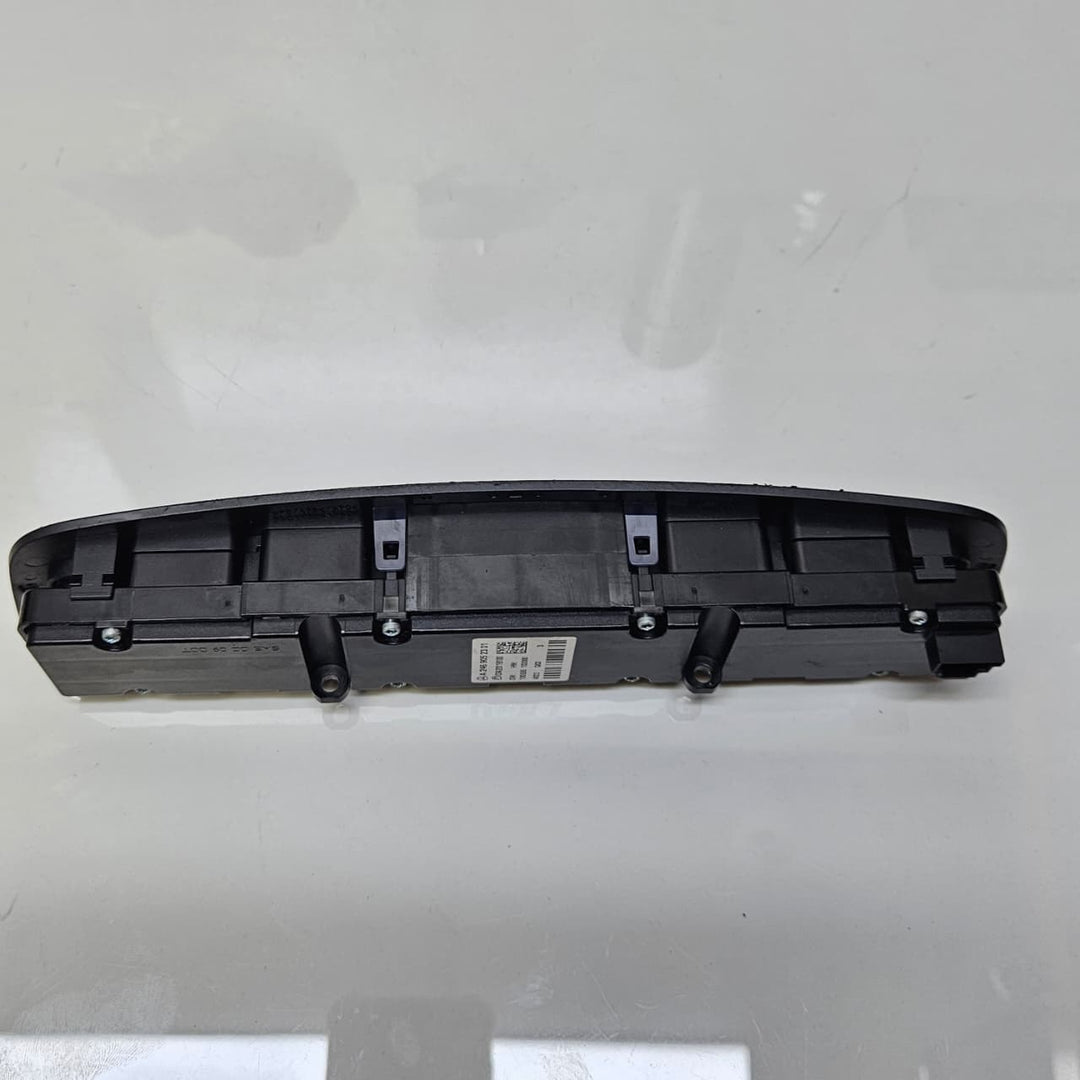 A2469052301-2013 Mercedes-Benz B180 W246 W242 Hazard Warning Light Switch