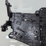 Bild in die Galerieansicht laden, A2065451000-2021-2025 Mercedes-Benz C-Class W206 Support Bracket
