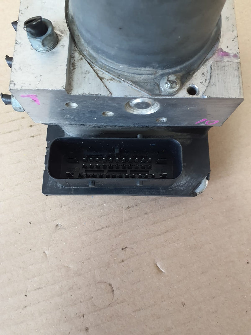 BMW X1 E84 ABS DSC Hydraulic Pump & Control Module (6850226) – OEM