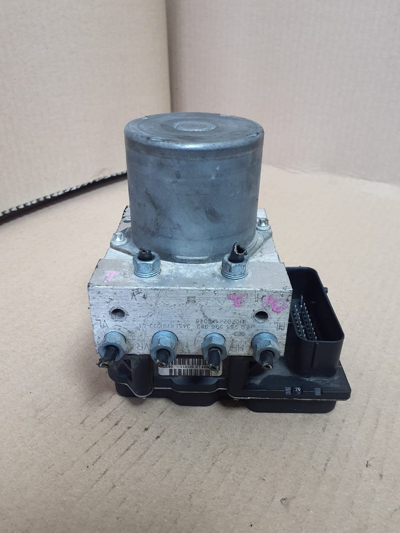 BMW X1 E84 ABS DSC Hydraulic Pump & Control Module (6850226) – OEM