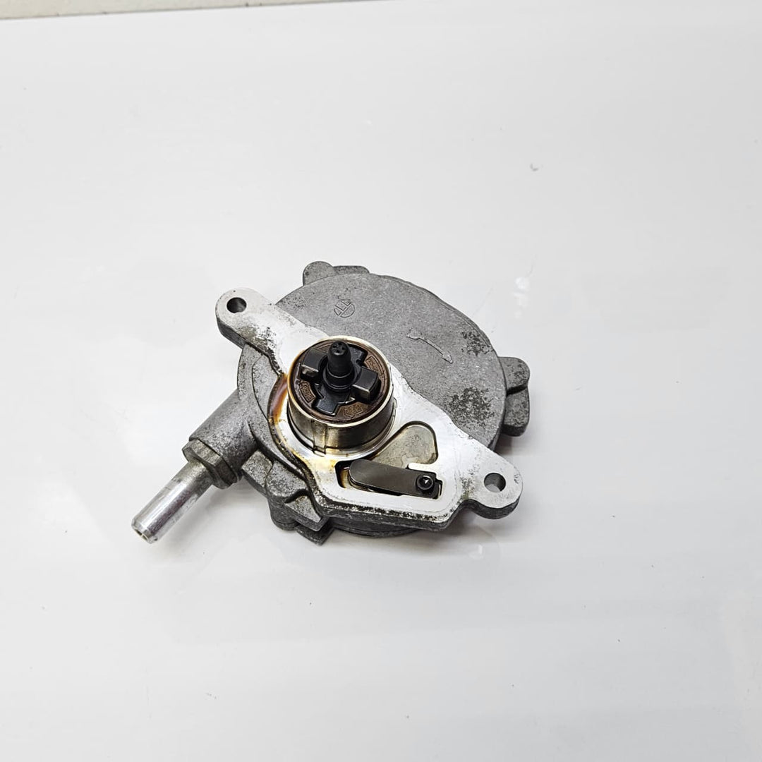 A2712301465-2003-2009 Mercedes-Benz C230 W203 W204 W211 Brake Vacuum Pump