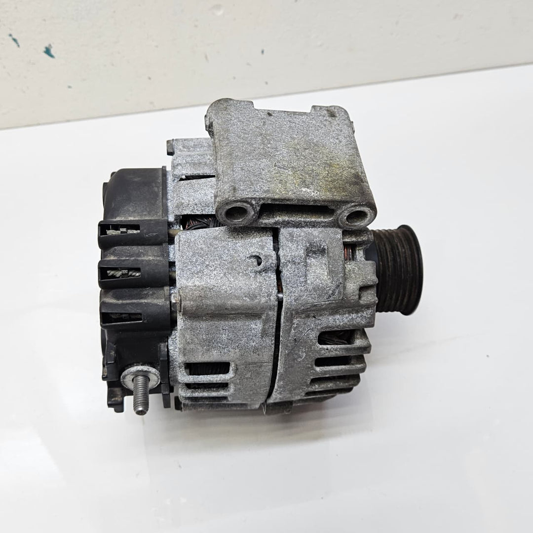 A0141543302-2012-2015 Mercedes-Benz C350 E350 C250 14V 180A Alternator