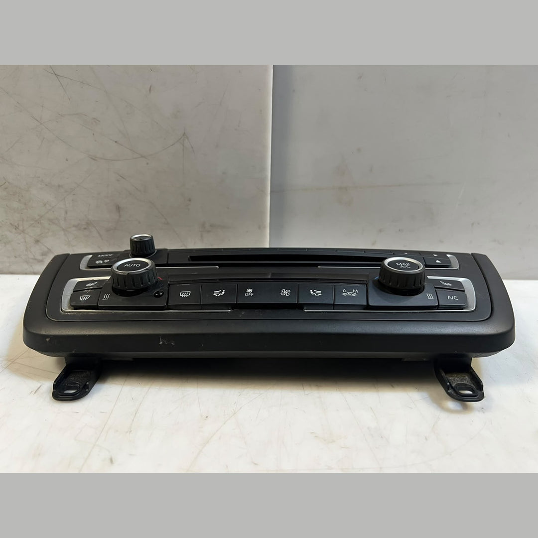 2011–2015 BMW F30 F31 F35 3 Series Diesel A/C Air Conditioning Control Module (9226784) – OEM