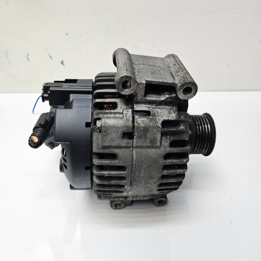 A0009060401-2010-2015 Mercedes-Benz C200 OM651.911 Engine Alternator