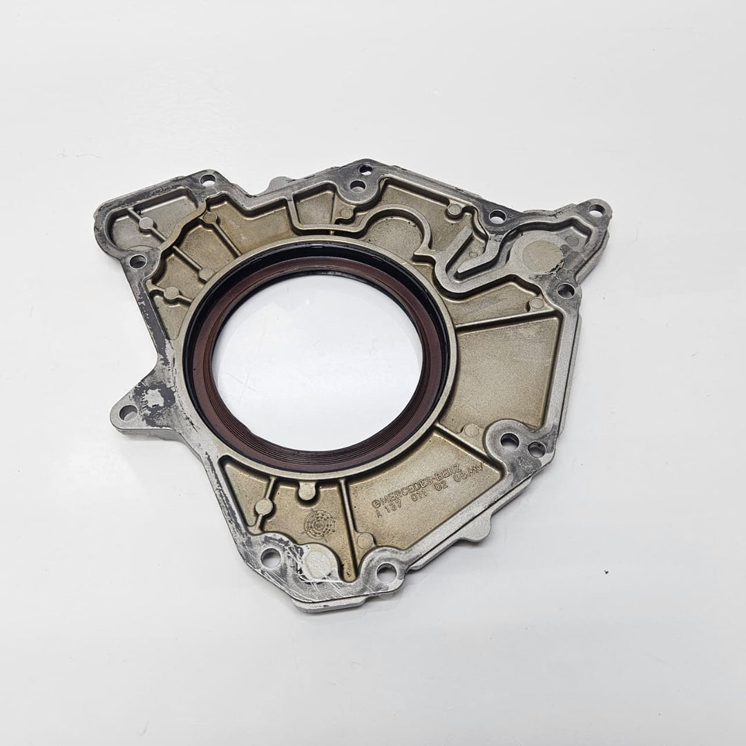 A1370110208-2001-2006 Mercedes-Benz CL600 C215 Crankshaft Rear Oil Seal Seat OEM
