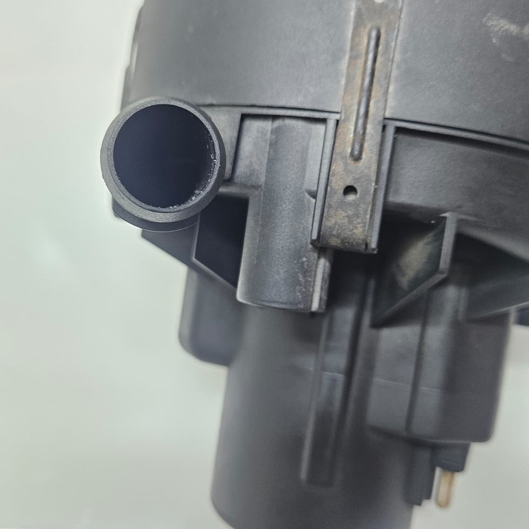 A0001404285-2008-2015 Mercedes-Benz C300 S600 E350 Secondary Air Pump OEM