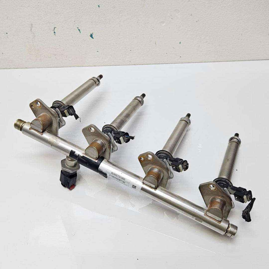 A2600701000-2020 Mercedes-Benz A35 AMG A35 CLA C118 2.0 Fuel Injection Rail