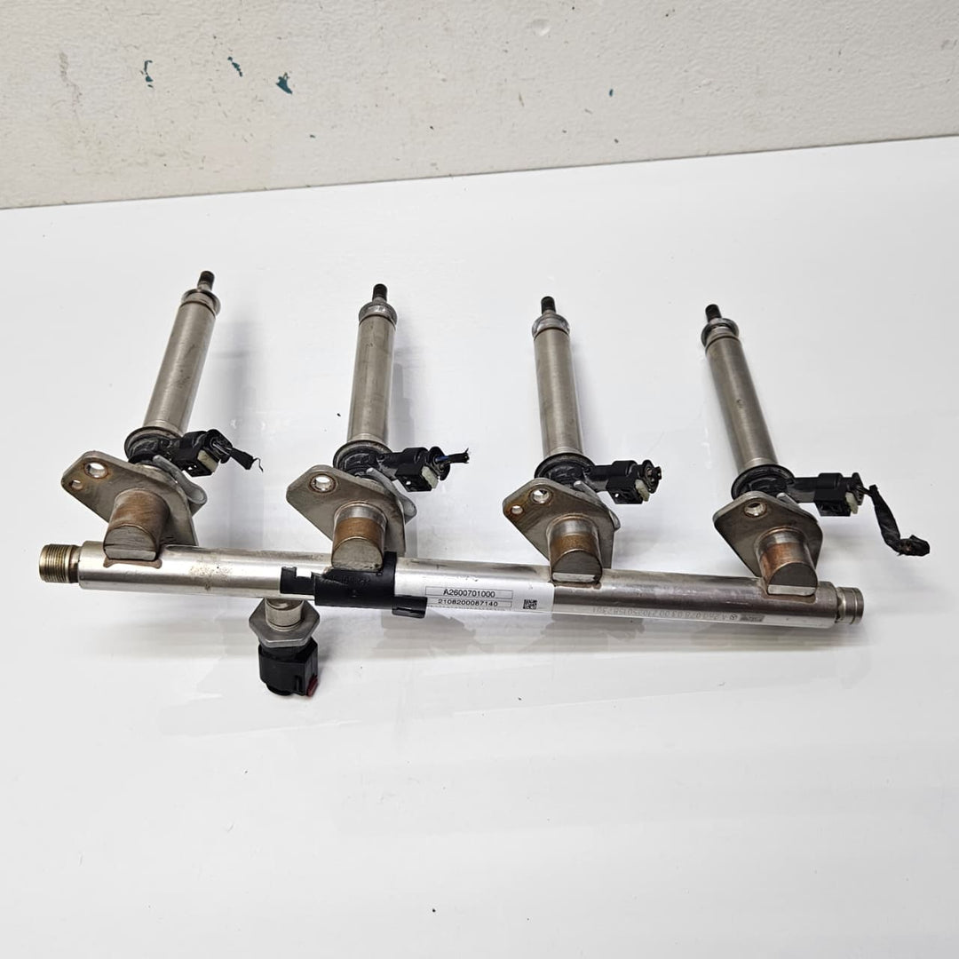 A2600701000-2020 Mercedes-Benz A35 AMG A35 CLA C118 2.0 Fuel Injection Rail
