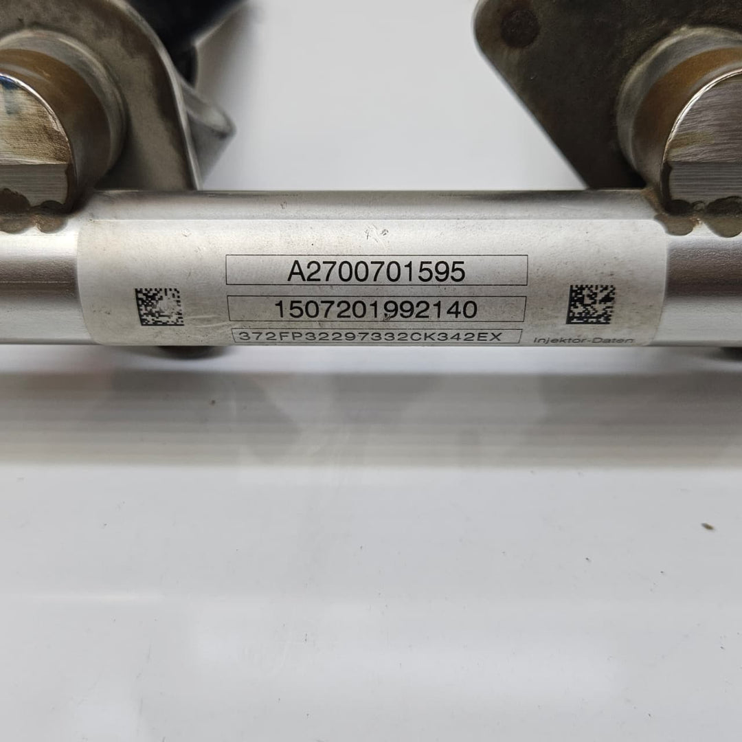 A2700701595-2014-2019 Mercedes-Benz CLA250 C117 B180 AMG A45 Fuel Rail