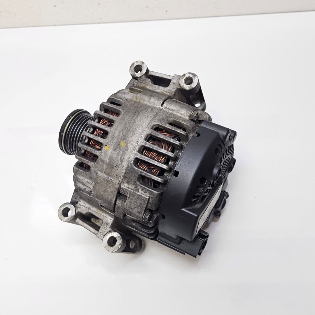 A0141541102-2010 Mercedes-Benz E350 W204 W212 C207 Diesel Engine Alternator