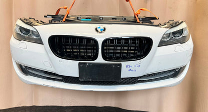 BMW F10 2011 530i WHITE COMPLETE NOSE CUT FRONT BUMPER XENON DYNAMIC HEADLIGHTS GRILLE OEM USED