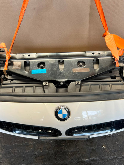 BMW F10 2011 530i WHITE COMPLETE NOSE CUT FRONT BUMPER XENON DYNAMIC HEADLIGHTS GRILLE OEM USED