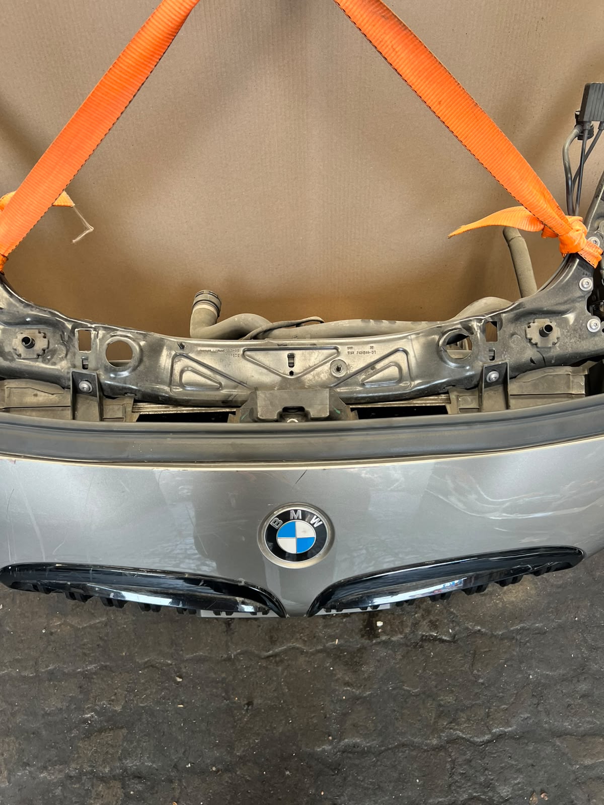 BMW F45 2015 218d B47 4-CYLINDER COMPLETE NOSE CUT FRONT BUMPER HEADLIGHTS GRILLE OEM USED