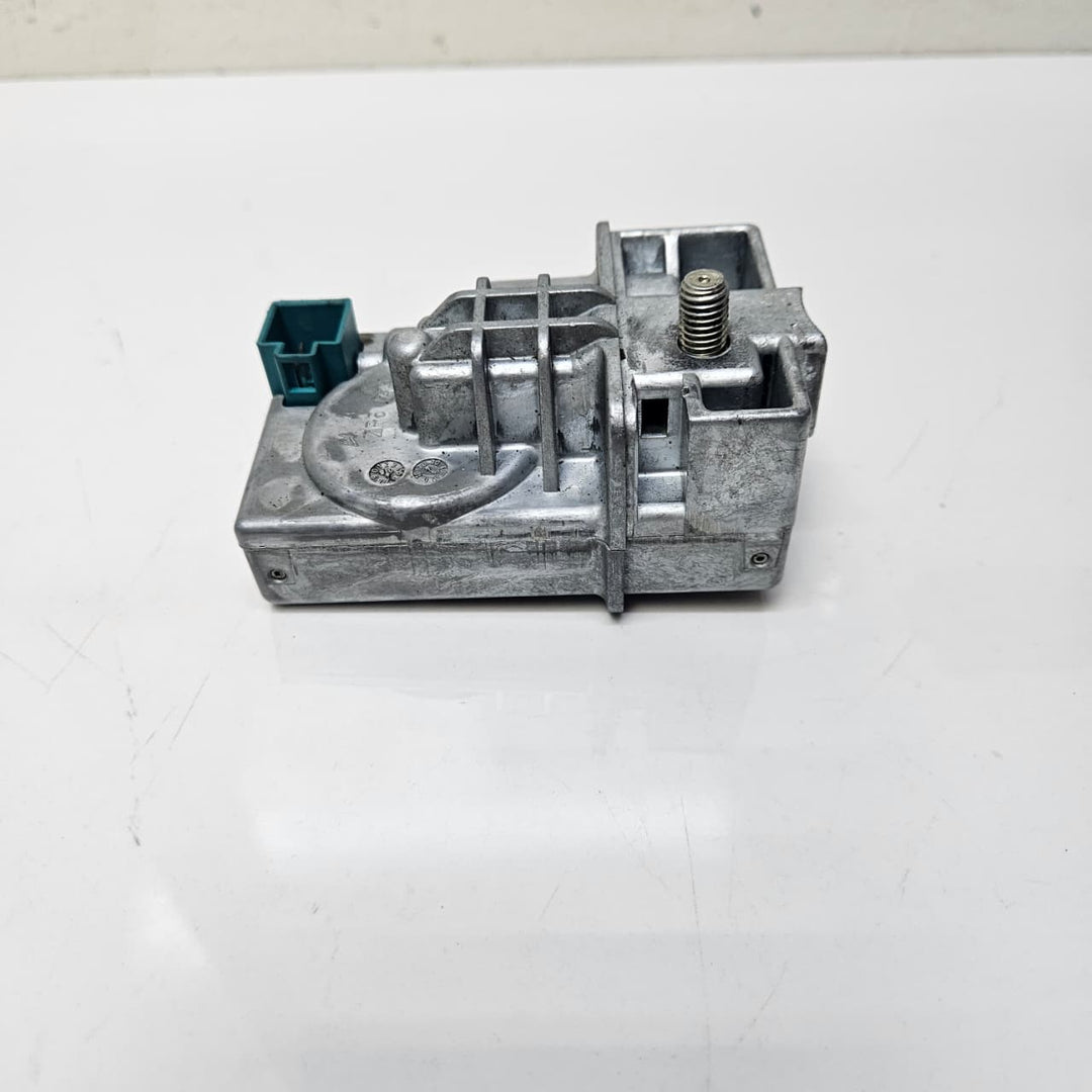 A2045455732-2007 Mercedes-Benz C-Class W204 C350 Electronic Steering Lock