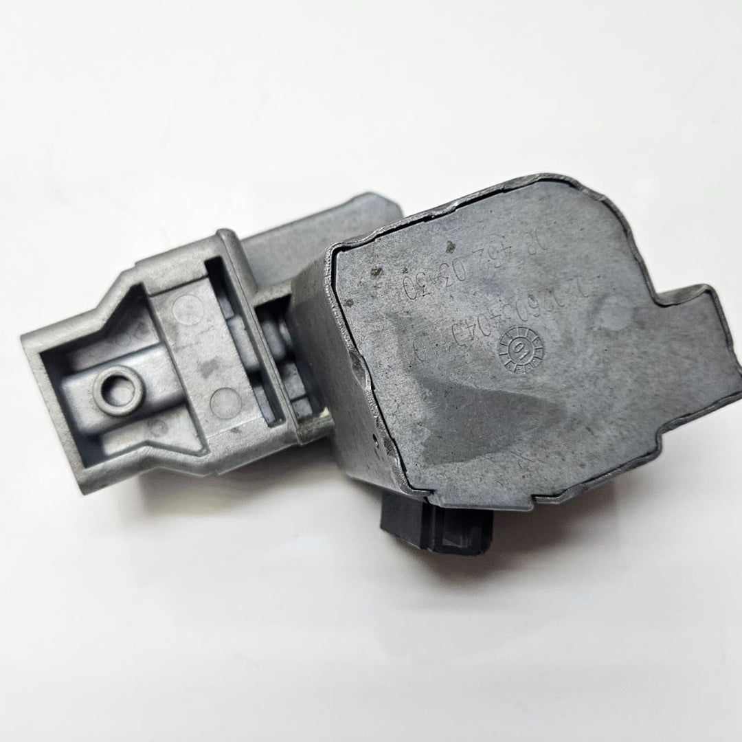 A2084620330-1998-2003 Mercedes-Benz CLK320 Steering Column Lock