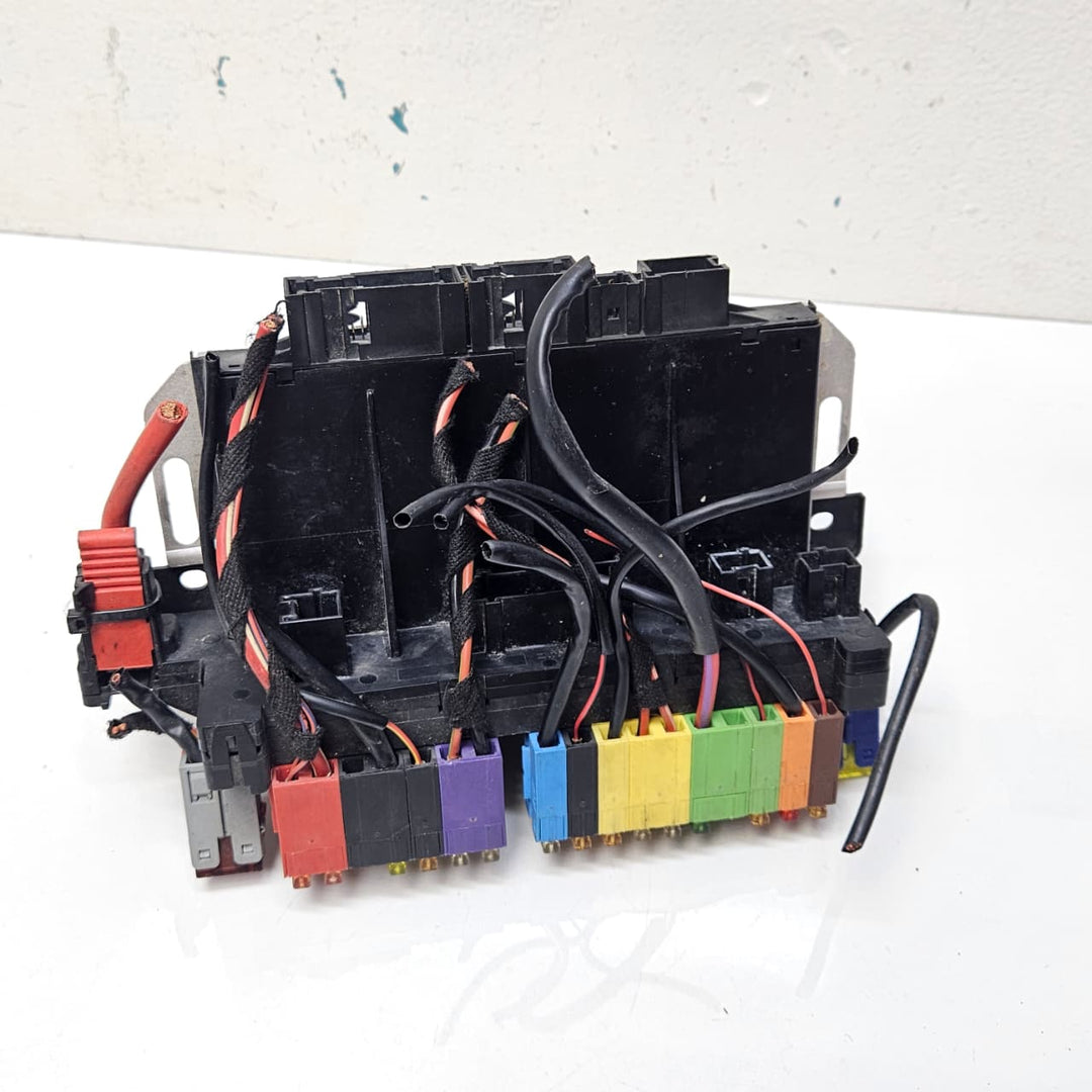 A2305454032-2001-2012 Mercedes-Benz C-Class W206 SL500 R230 SAM Control Unit OEM
