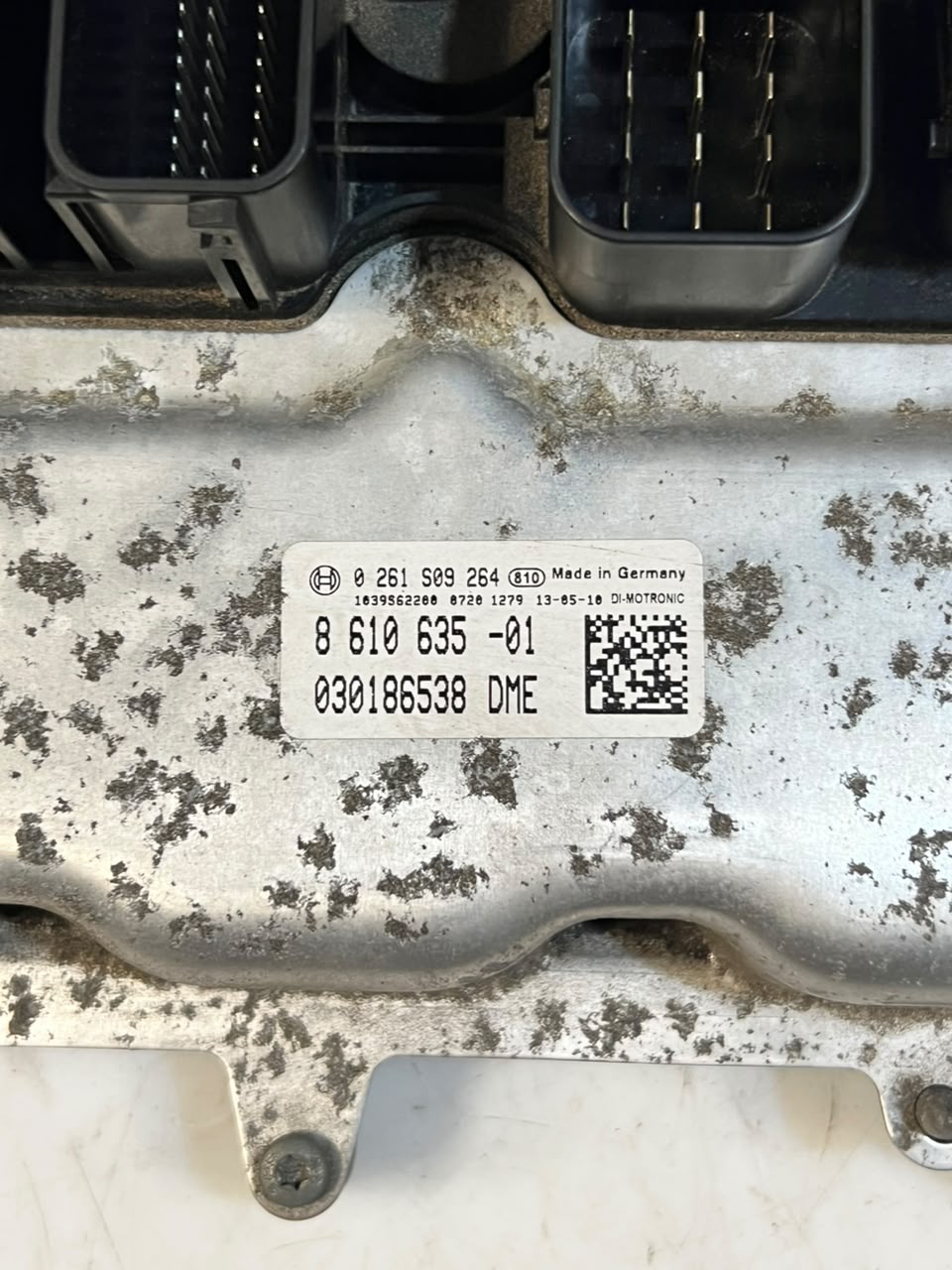 2013 BMW 3' F30 N20 328i Engine Control Unit ECU SET DME+FEM+1KEY 8610635
