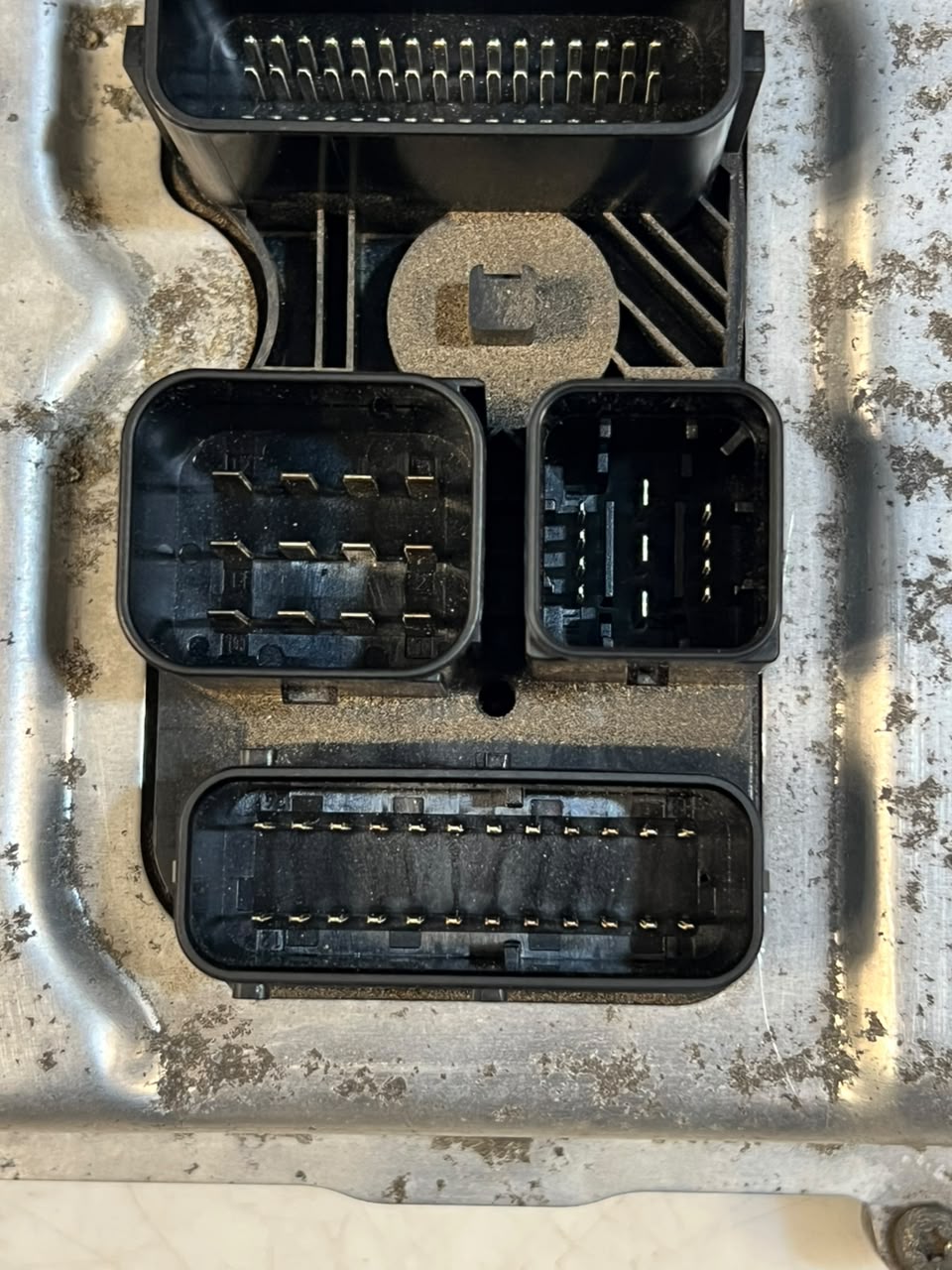 2013 BMW 3' F30 N20 328i Engine Control Unit ECU SET DME+FEM+1KEY 8610635