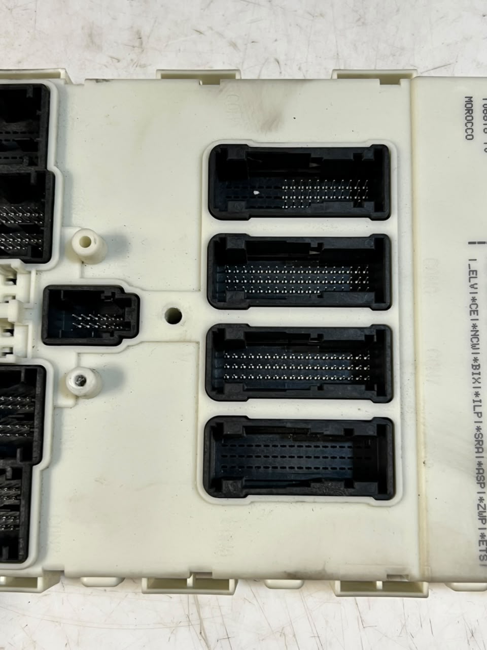 2013 BMW 3' F30 N20 328i Engine Control Unit ECU SET DME+FEM+1KEY 8610635
