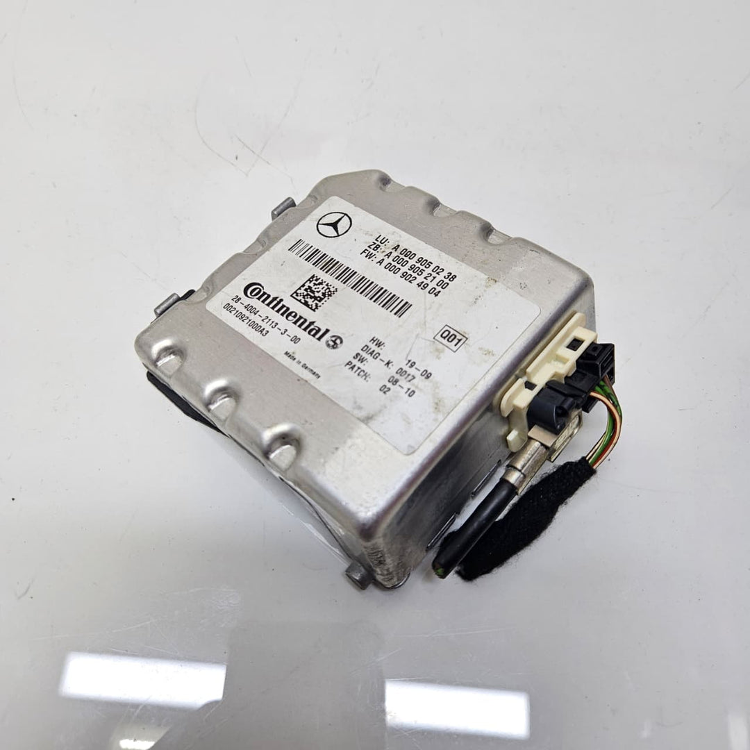 A0009050238-2010-2016 Mercedes-Benz E-Class W212 S212 E350 Front Camera
