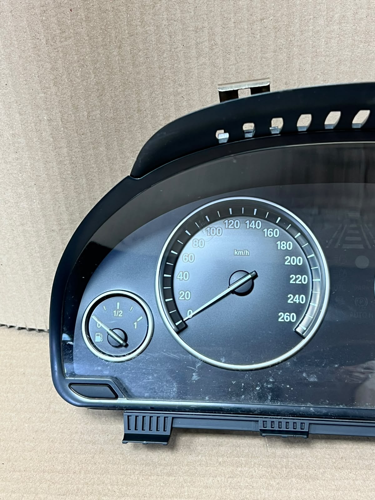 2013 BMW 528i F10 Speedometer Instrument Cluster 9285189 OEM
