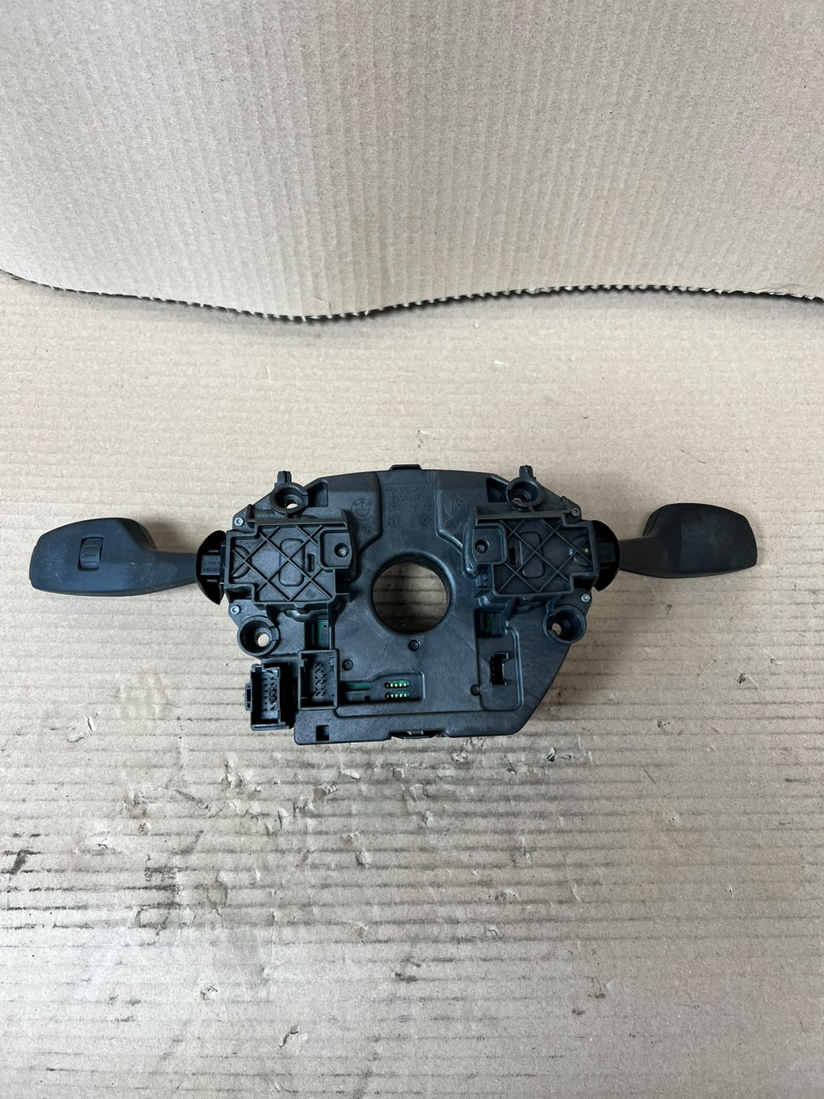 BMW X3 F25 2011-2017 Steering Wheel Clock Spring Wiper Switch 9253754-01 OEM