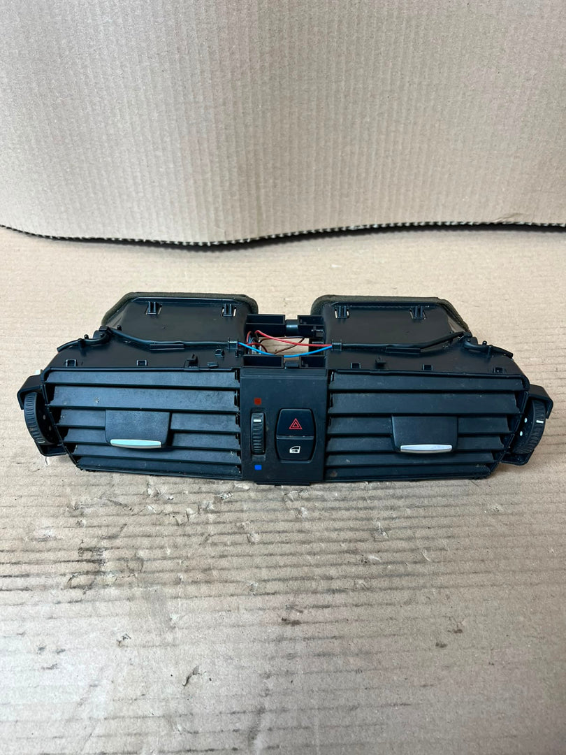 BMW X3 F25 2010-2017 Center Dashboard Air Vent Grille 9184742 OEM