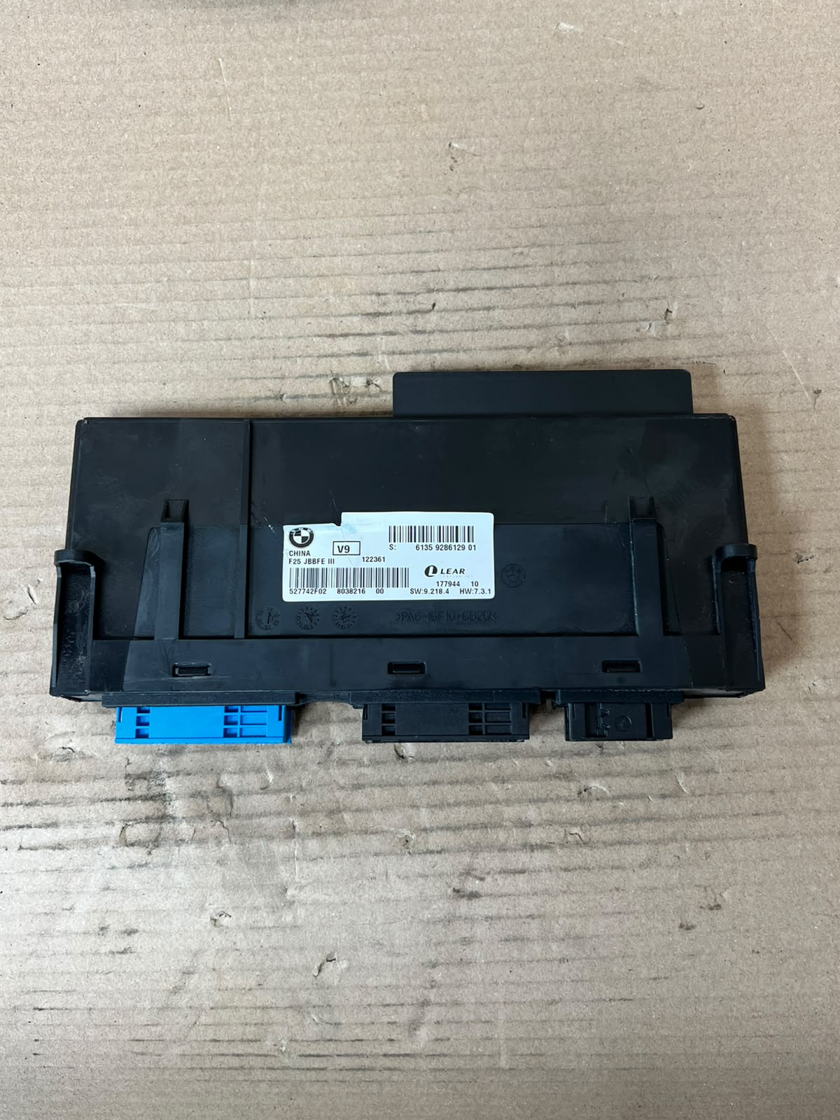BMW X3 F25 Body Control Module ECU Junction Box JBBFE III V9 9286129 OEM