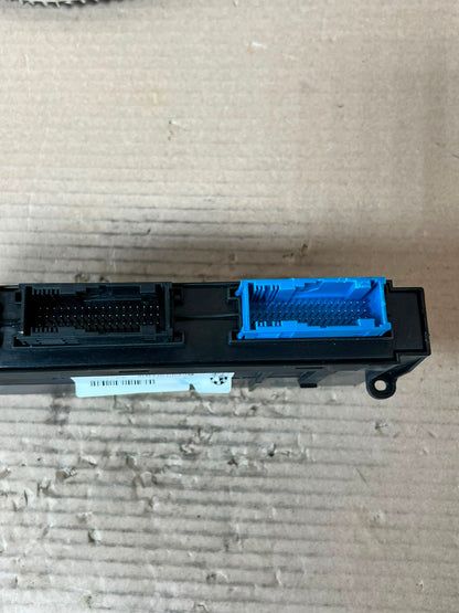BMW X3 F25 Body Control Module ECU Junction Box JBBFE III V9 9286129 OEM