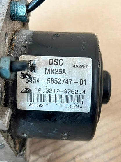 2012 BMW X3 F25 X4 F26 ABS Pump Control Module 6852748 6852747 OEM