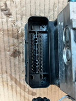 قم بتحميل الصورة إلى عارض الصور، 2012 BMW X3 F25 X4 F26 ABS Pump Control Module 6852748 6852747 OEM