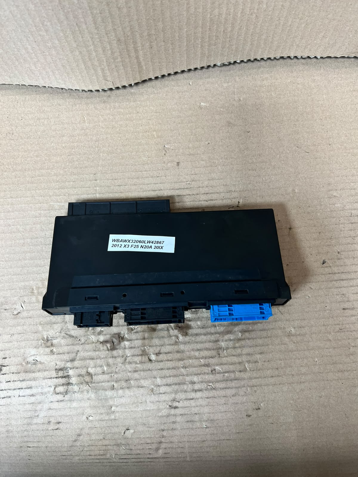 BMW X3 F25 2010-2017 Comfort Control Body Module Junction Box 9267537 OEM
