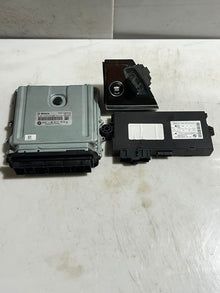 BMW X5 E70 N57 3.0D ECU DDE CAS3 Key Set 8517015 OEM 2006-2013