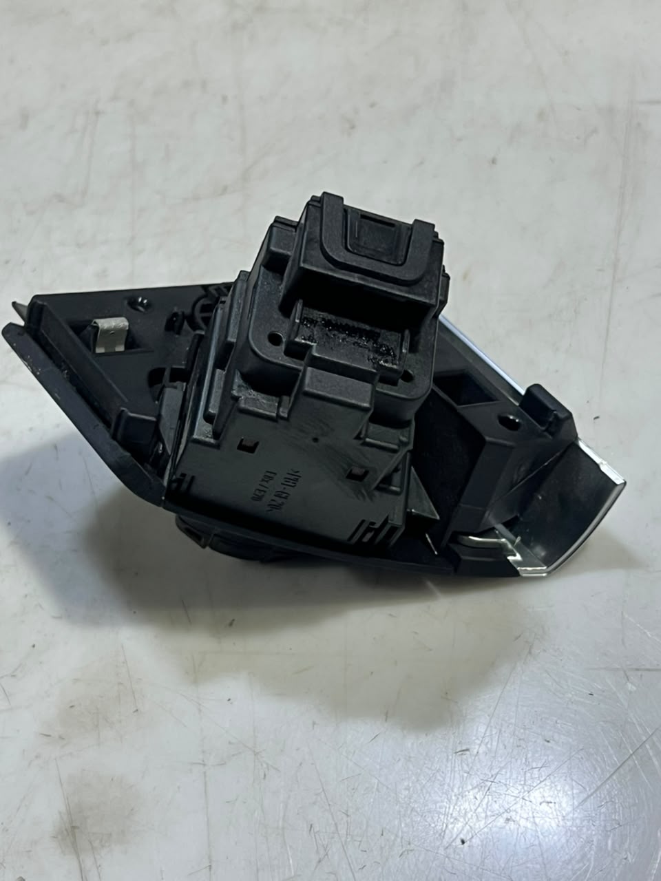 BMW X5 E70 N57 3.0D ECU DDE CAS3 Key Set 8517015 OEM 2006-2013