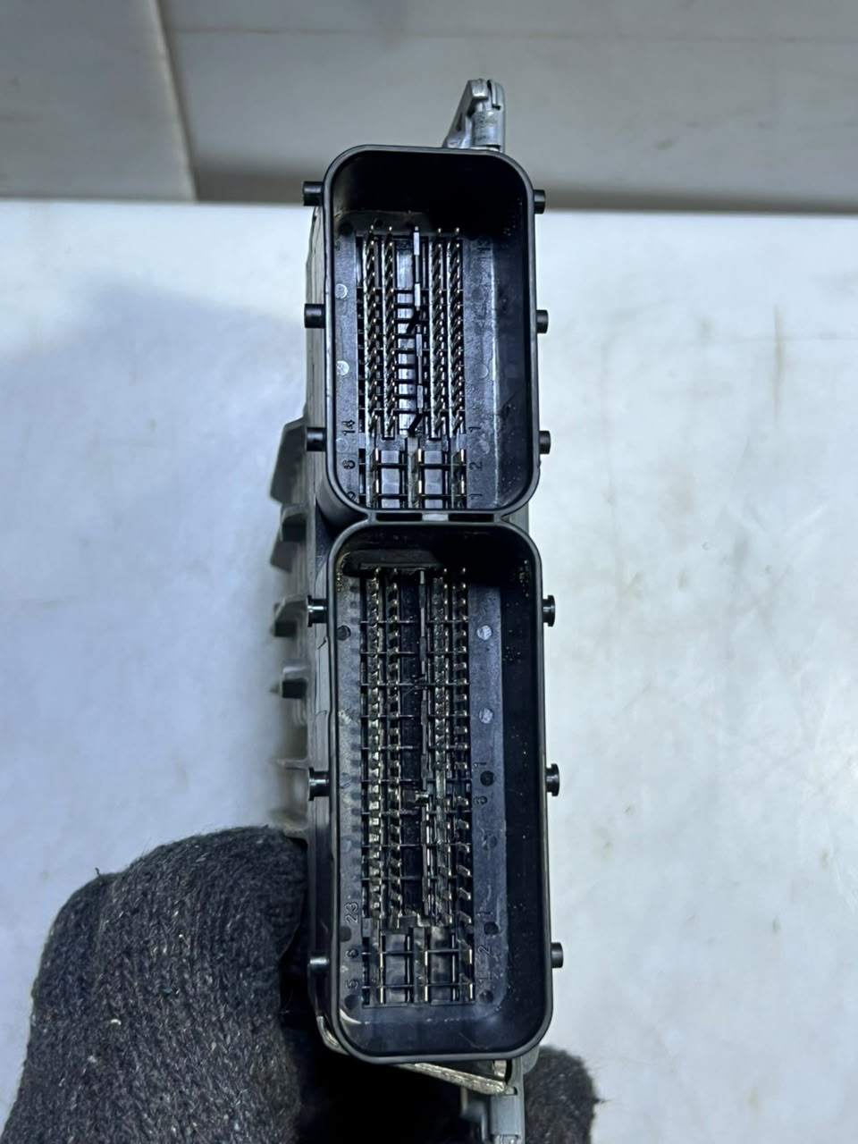 BMW N51 Engine Control Module ECU DME MSV80.1 7587166 OEM