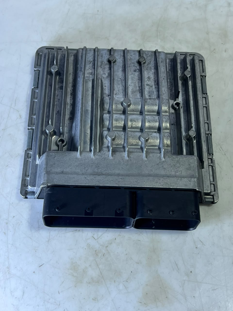 BMW 528i 328i MSV80.0 Engine Control ECU DME 7594483 5WK91136 OEM