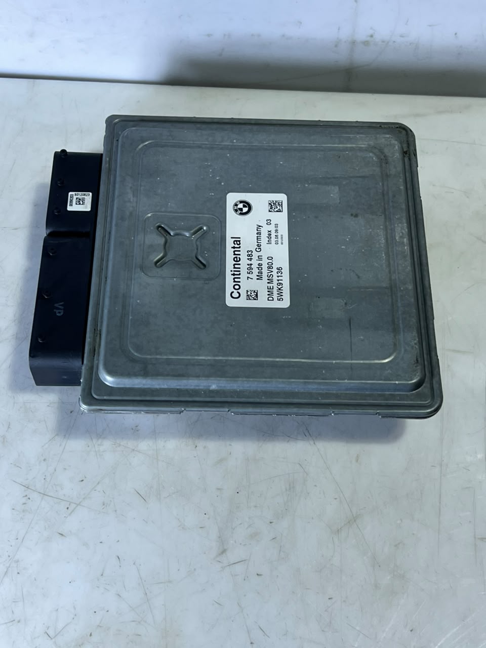 BMW 528i 328i MSV80.0 Engine Control ECU DME 7594483 5WK91136 OEM
