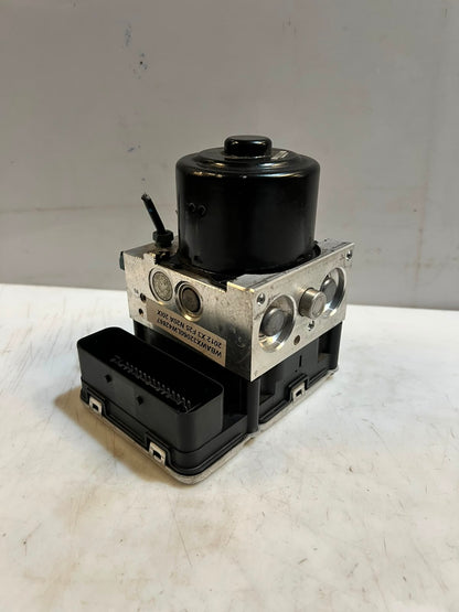 BMW X3 F25 X4 F26 ABS Brake Pump Control Module 6857644 6857643 OEM 2011-2017