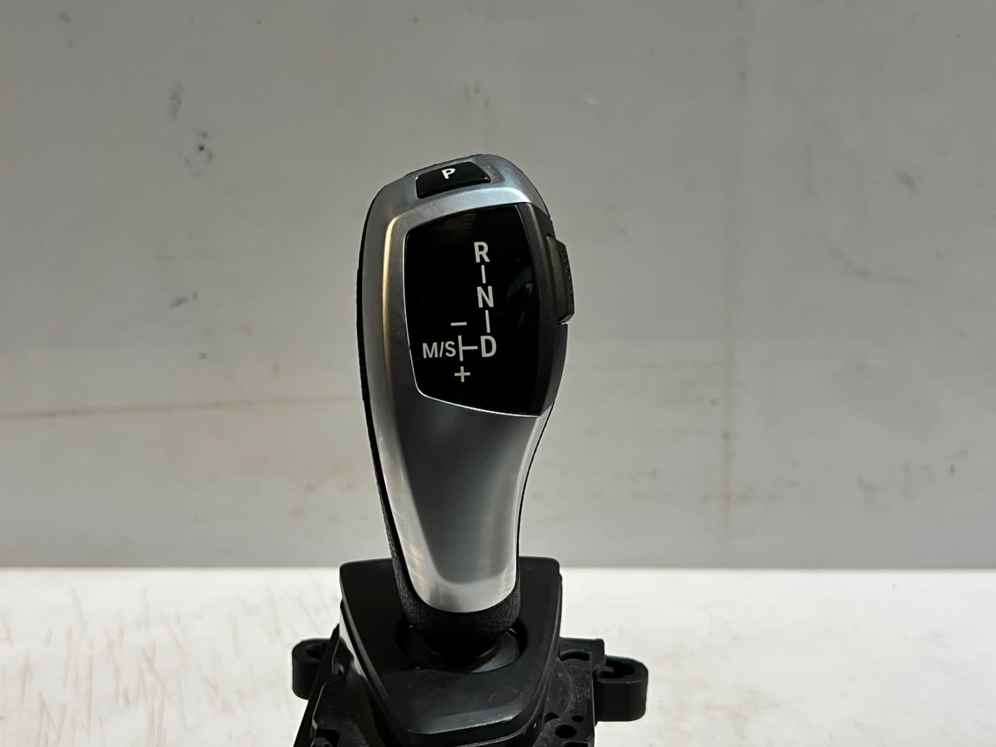 BMW F20 F21 F22 F23 F30 F31 Automatic Gear Shifter 9296897 OEM 2011-2019