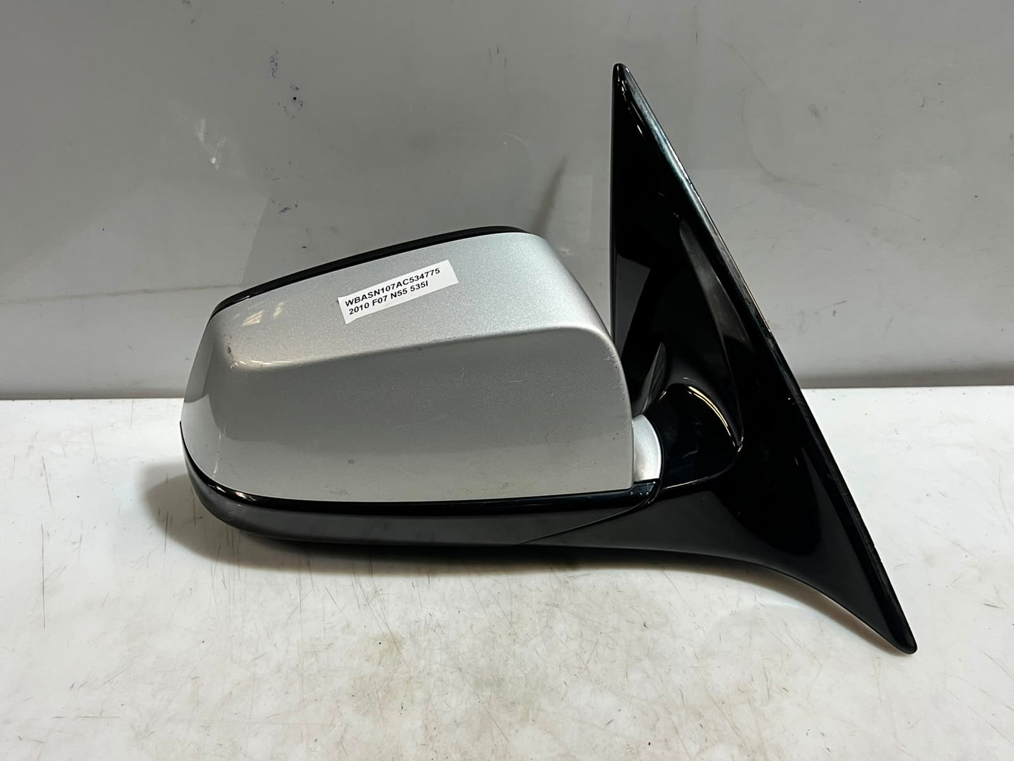 2010 BMW 535i GT F07 N55 Right Side View Mirror 7204767 RHD OEM