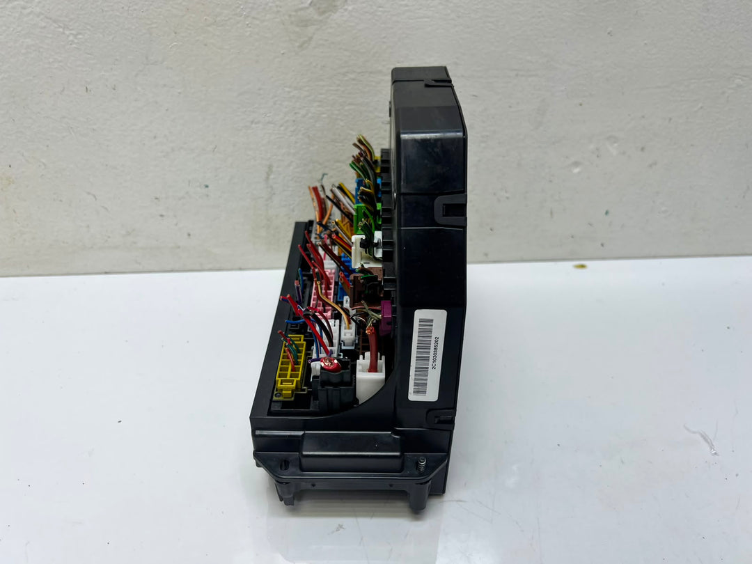 2014 Mercedes-Benz E300 Front Fuse Box Sam Control Unit A2129008107 W212 W204