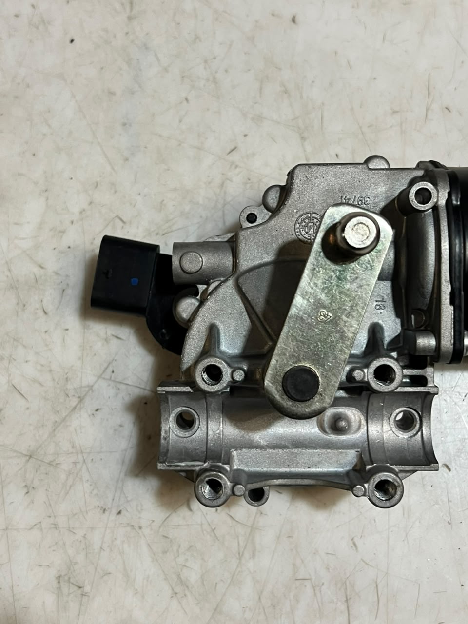 BMW F20 F21 F30 F31 F33 F35 Front Wiper Motor Linkage 7267504 OEM 2011-2019