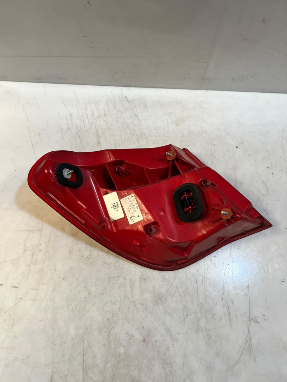 BMW 7 Series F01 F02 F03 F04 Right Rear LED Tail Light 7182198 OEM 2008-2015