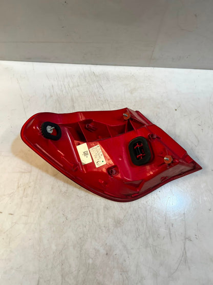 BMW 7 Series F01 F02 F03 F04 Right Rear LED Tail Light 7182198 OEM 2008-2015