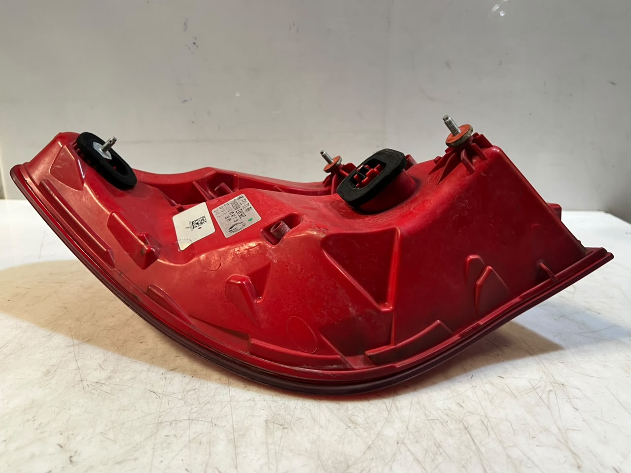 BMW 7 Series F01 F02 F03 F04 Right Rear LED Tail Light 7182198 OEM 2008-2015