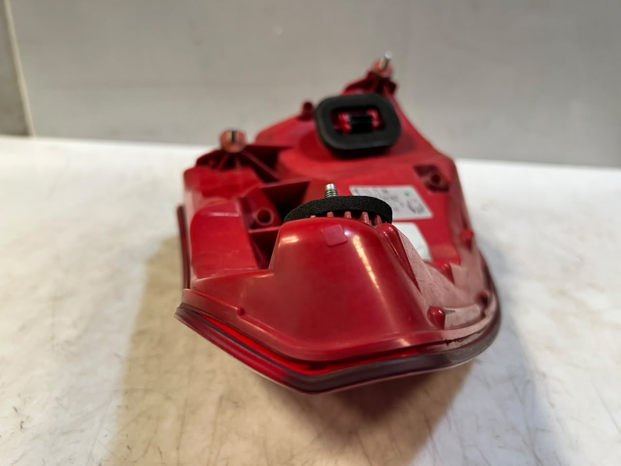 BMW 7 Series F01 F02 F03 F04 Right Rear LED Tail Light 7182198 OEM 2008-2015