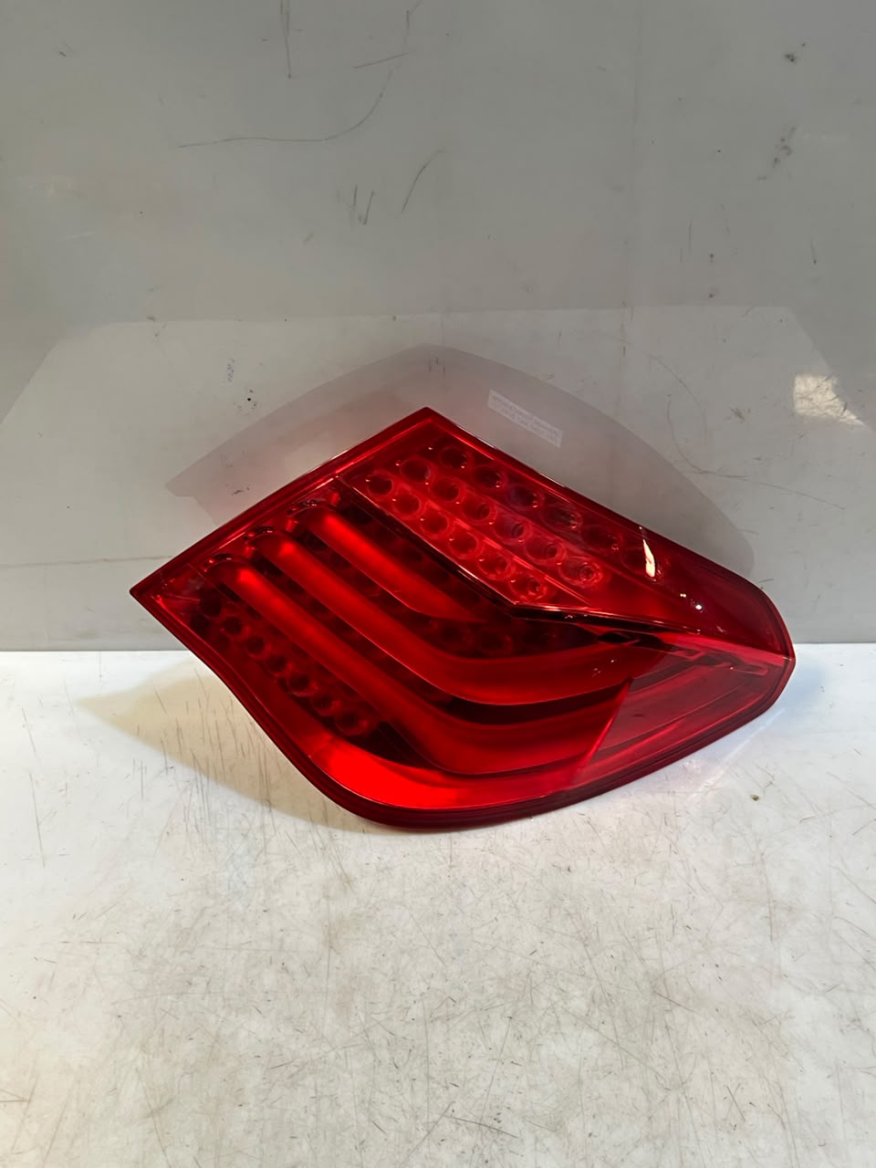 BMW 7 Series F01 F02 F03 F04 Right Rear LED Tail Light 7182198 OEM 2008-2015